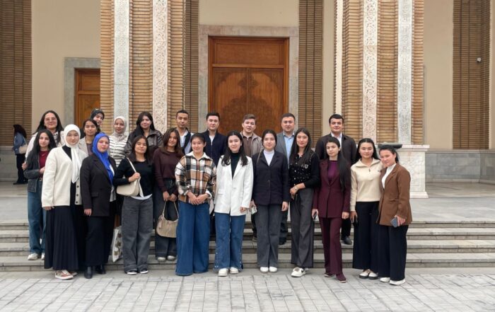 🎭 A JOURNEY INTO THE WORLD OF ART! 🌟